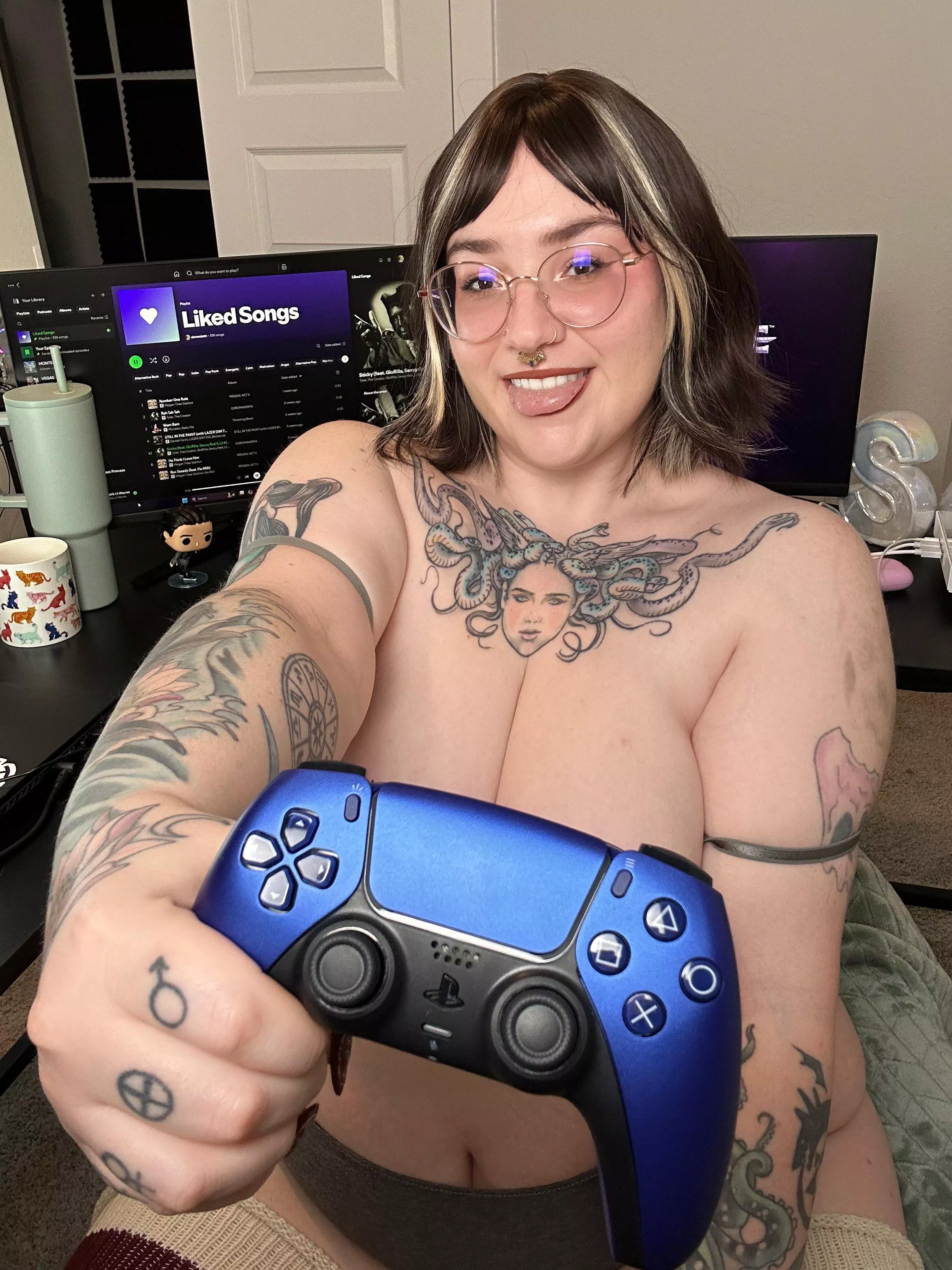 anyone playing the new Dragon Age?? 💜 posted by SalemShaw