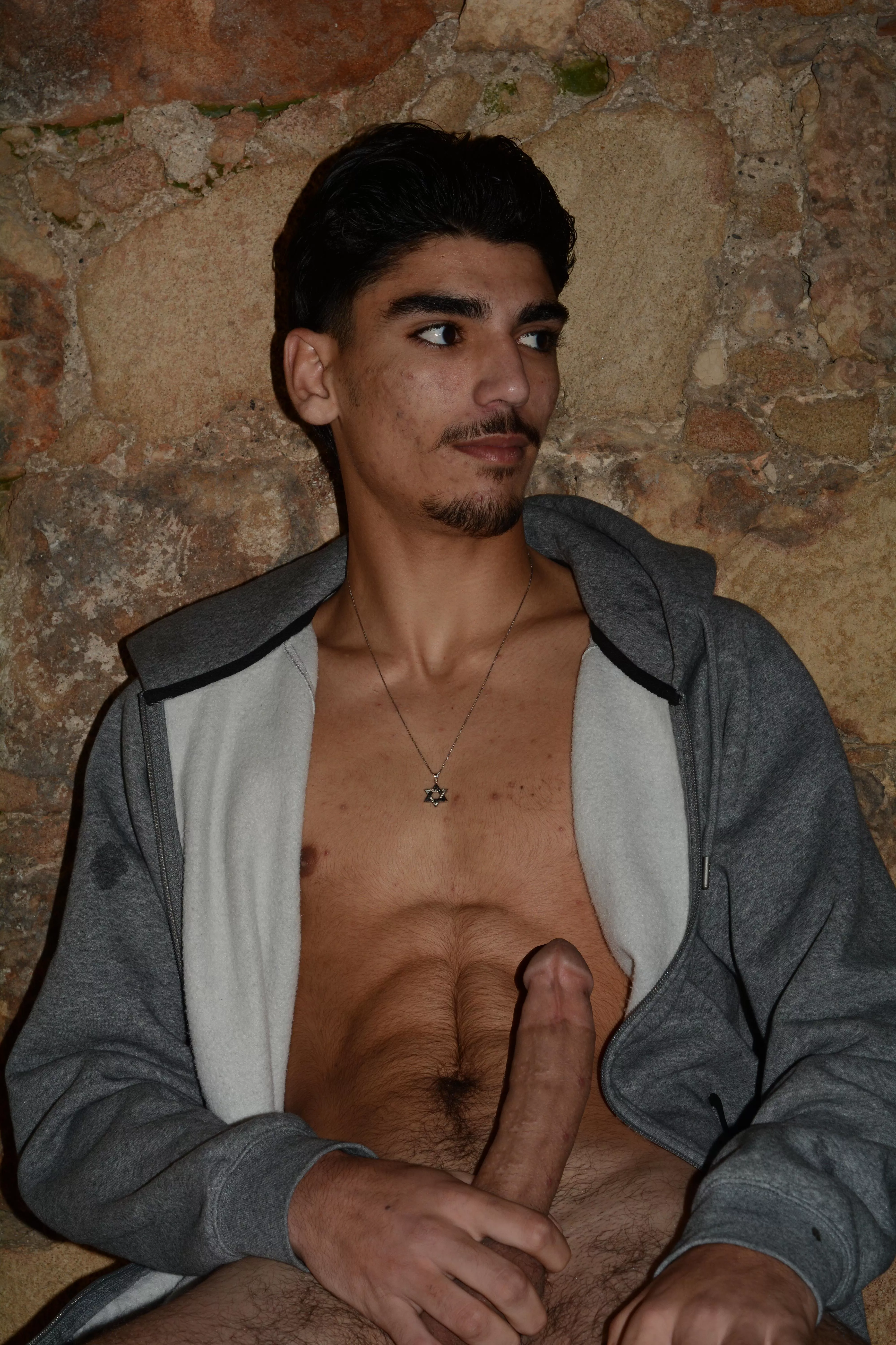 what do u say?? posted by AdSilver8728