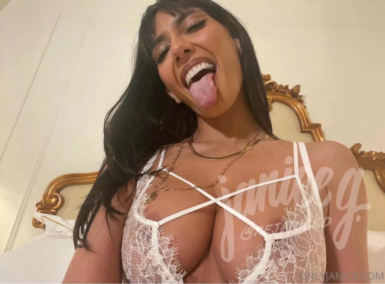 you know where to go 💓 onlyjanice.com posted by simpmachine