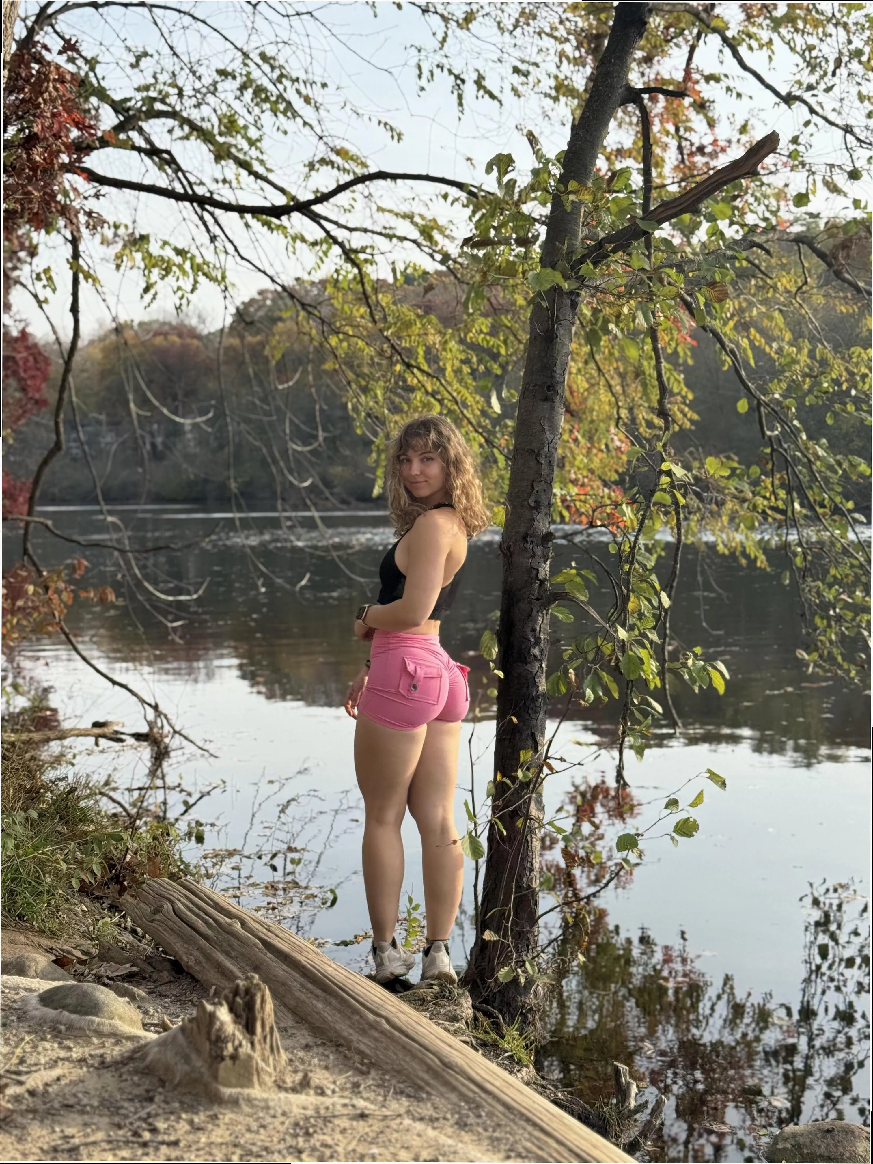 A lil pic I took by the lake ;)  posted by StudentAdmirable6302