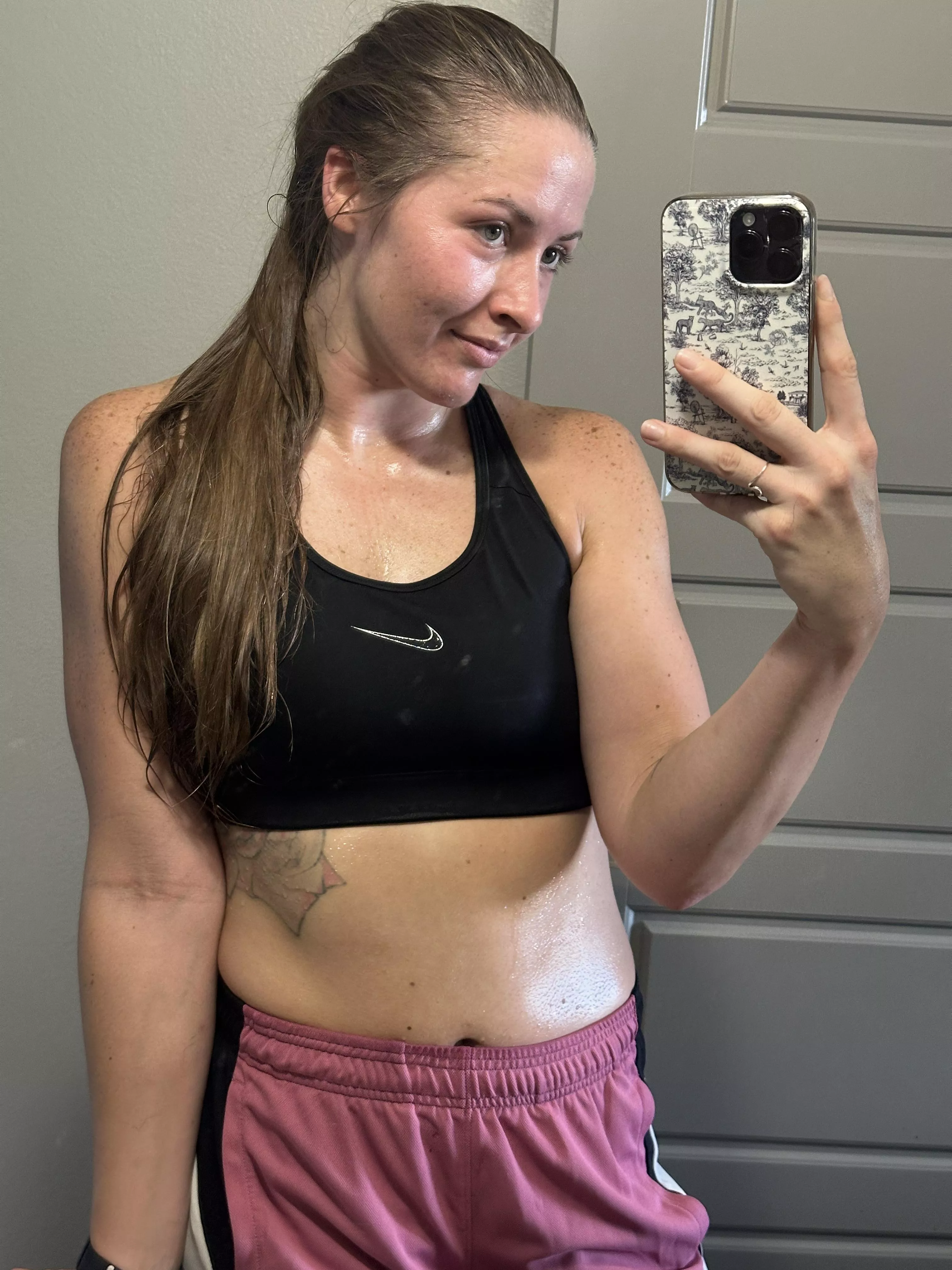 a little sweaty, hope you don't mind :) posted by cumwcourt