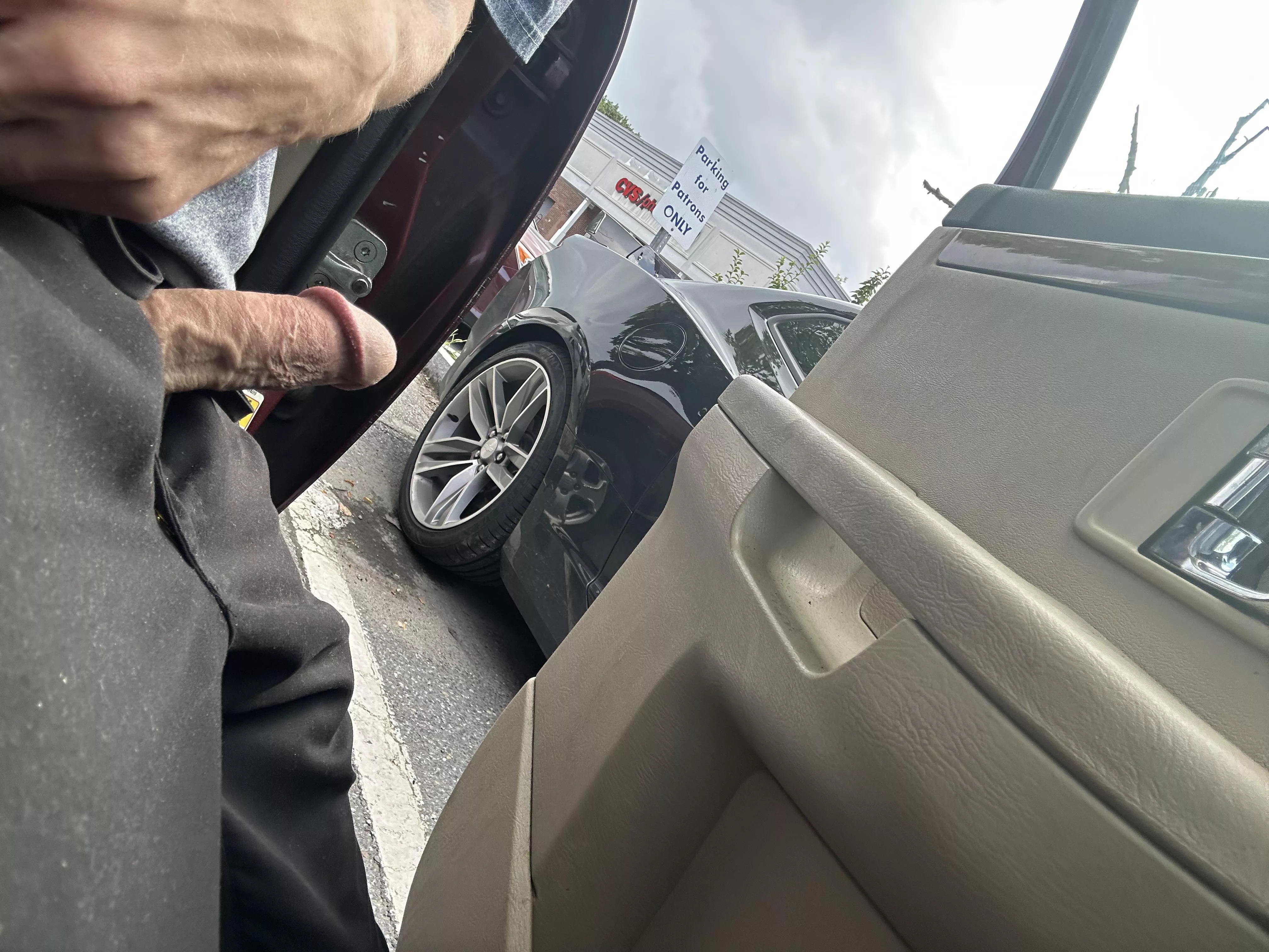Flashing cock outside cvs posted by Top_Slip1043
