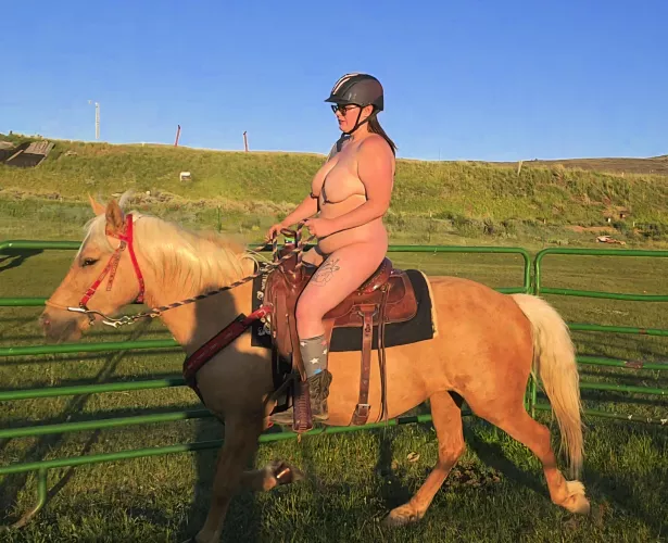 Glad to have a place i can post this beautiful girl🩷 by Mundane-Value-7383