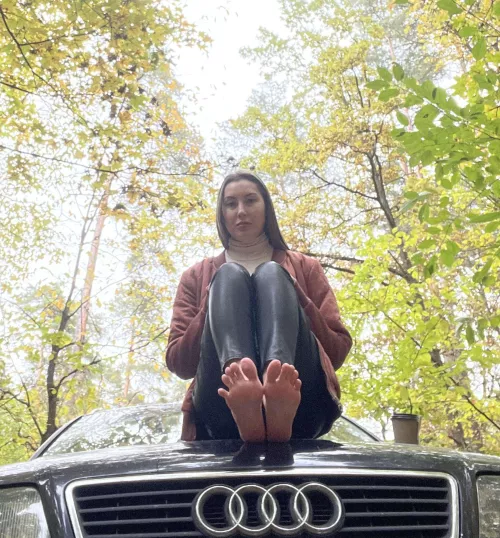 Glowing brighter than your screen’s brightness by YourDearFriendd