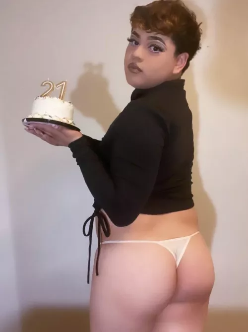 Hope my turkey gets stuffed today and hope I stuff some too 🍆🍑 by Joshuaxz1