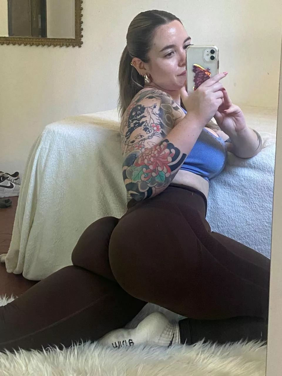 How’s my form looking? posted by sweetangeell