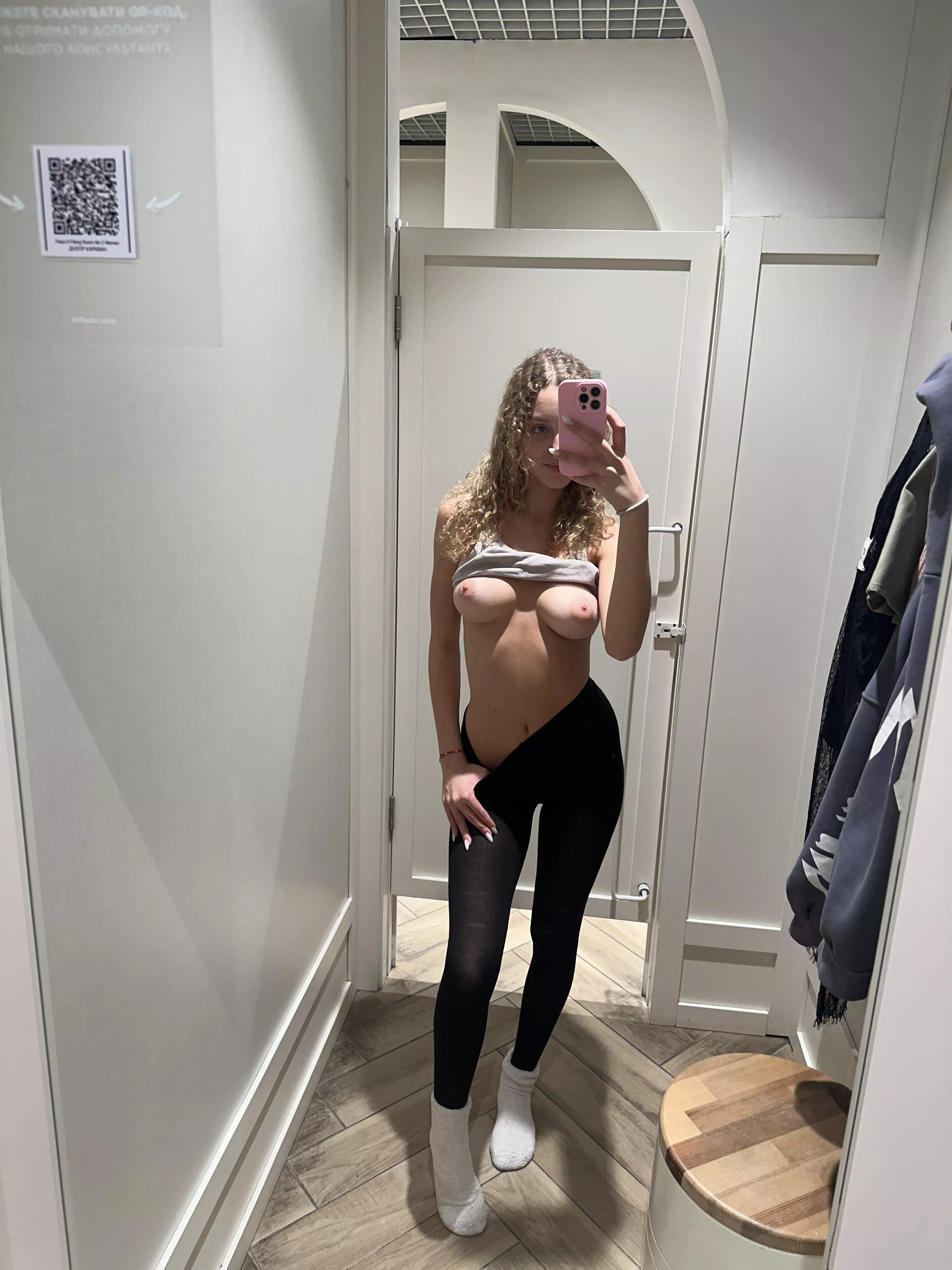 I love taking hot photos in fitting rooms it's always very hot  posted by WoodsKatrina