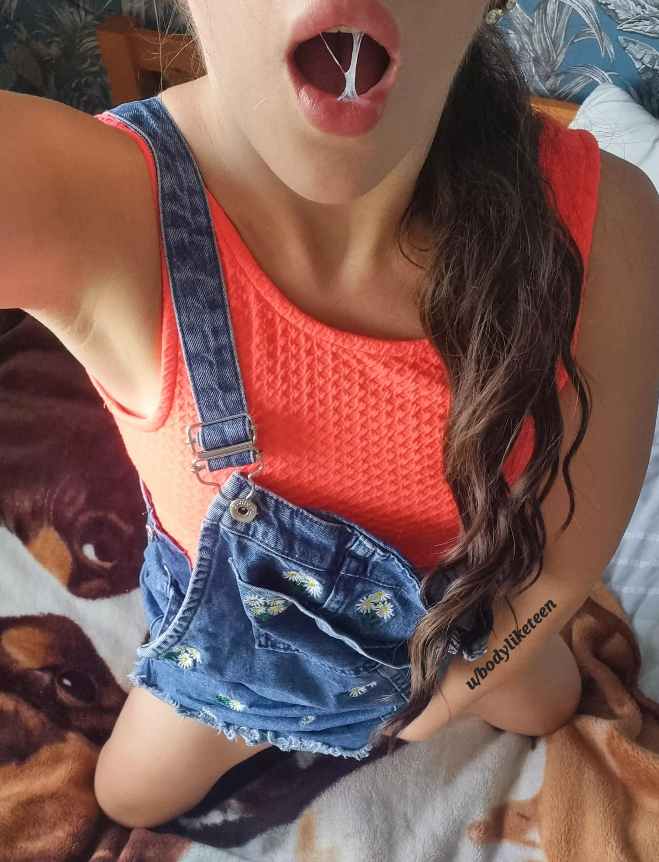 Shaved armpit for you and pussy grool on my mouth. Wann give me a romantic kiss;) posted by bodyliketeen