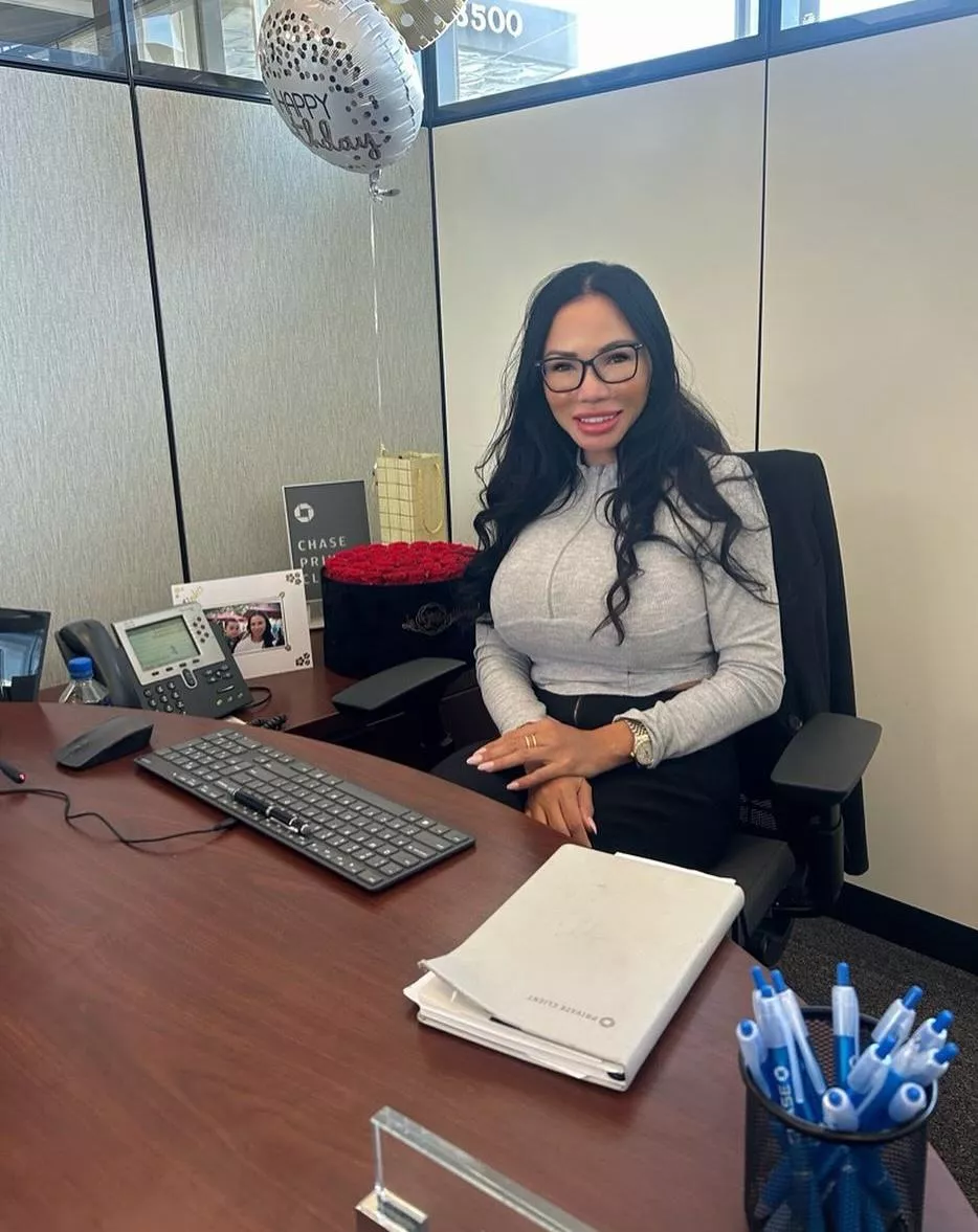 Stacked MILF Part 1 posted by DaSlutHunter