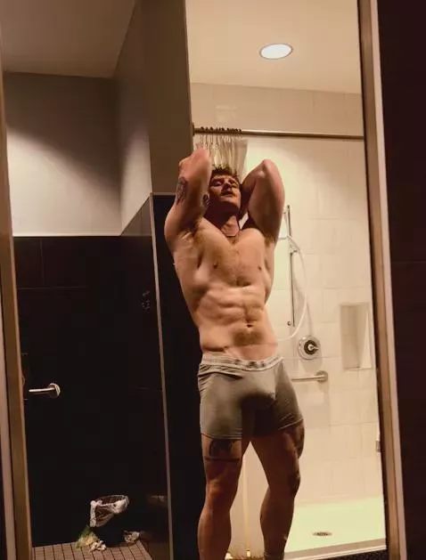 Trying to stay lean (and healthy) all year round at 59 posted by finx__xxx