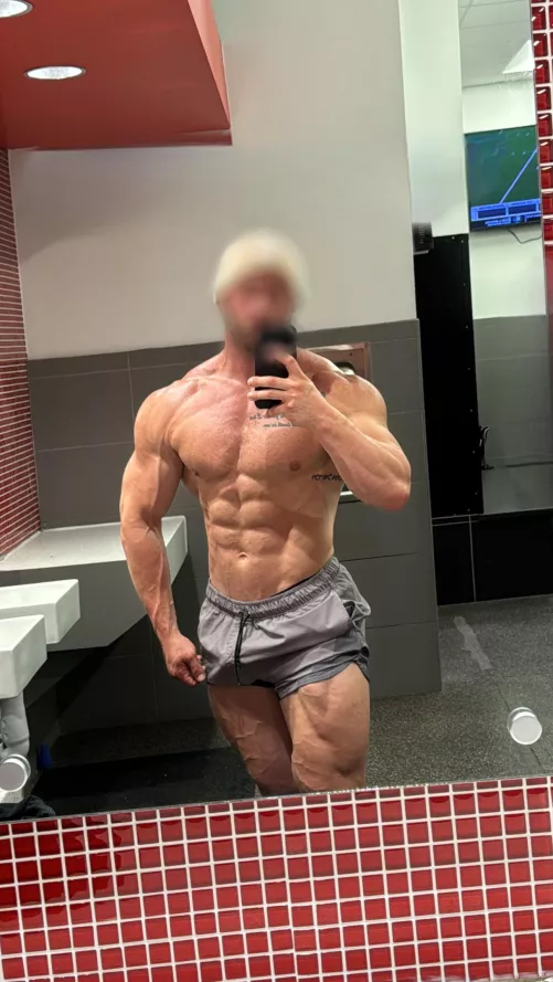 Would you get freaky in the locker room😈? by RhettRileyxxx