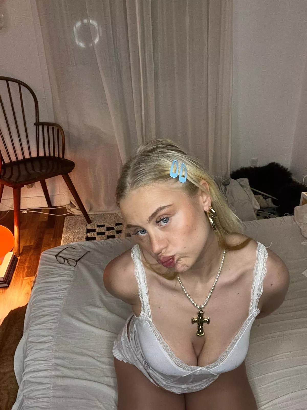 You can never have too much cleavage posted by ipetean