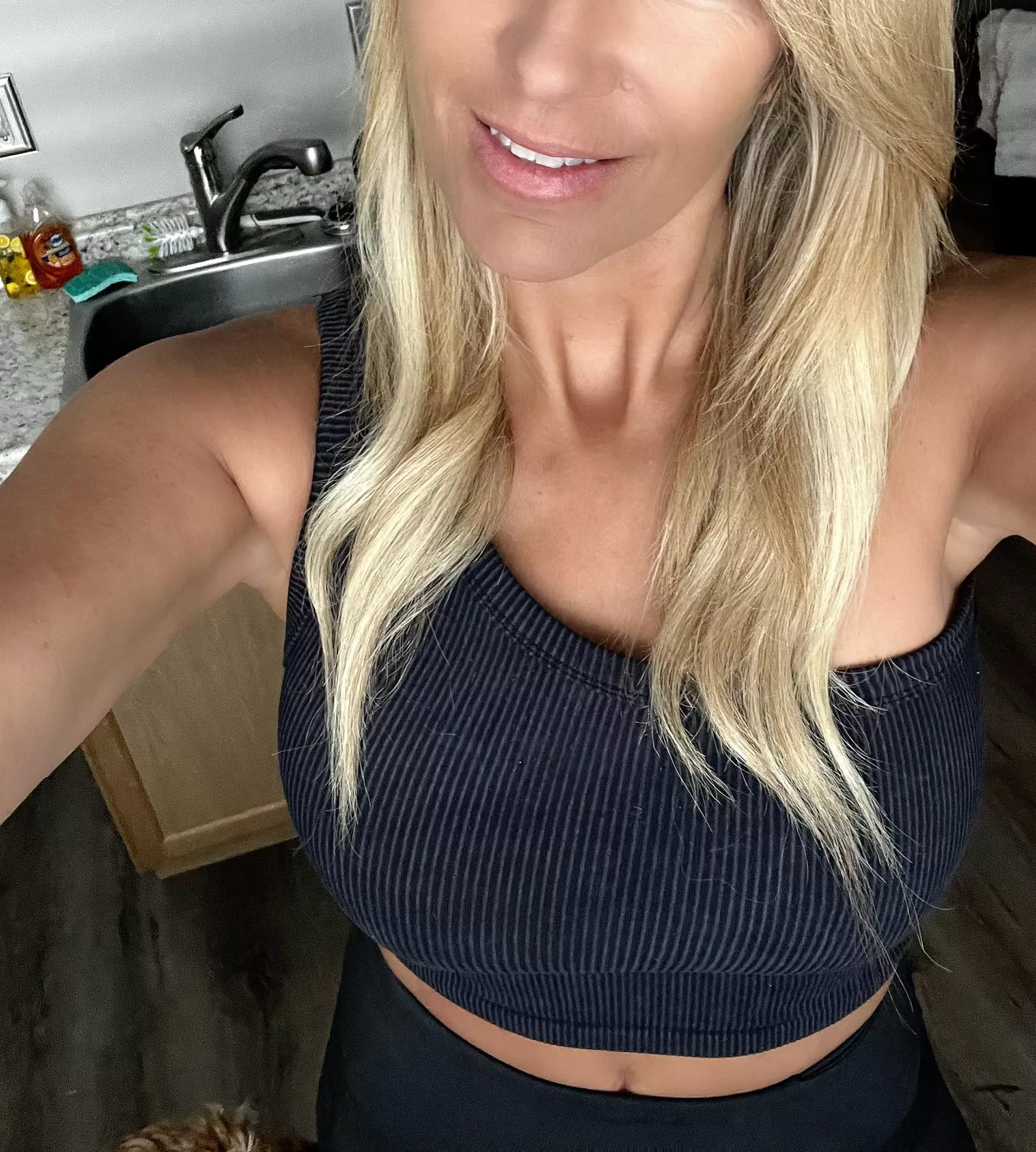 48F Ready to go on date tonight ;)  posted by prettys_vanessa