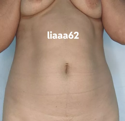 A finger for my long belly button would be fantastic  by liaaa62