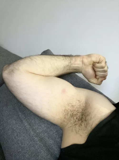 Bro it’s all wet and you still want a taste? by myouwei