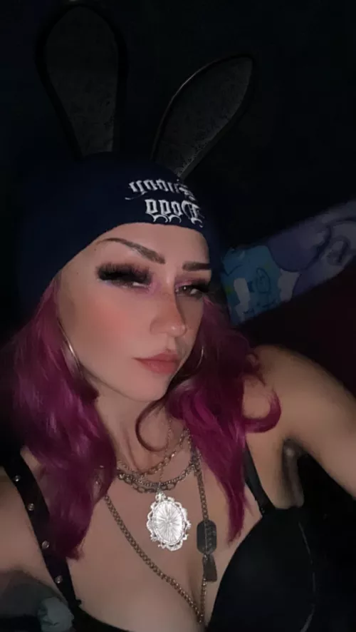 How is your week going so far? 😎💕 by xxxkitty26