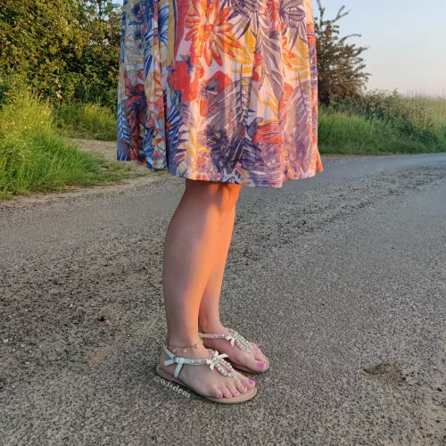 I was looking at the sunset, you were looking at my sandals 🤭 by Wisdem