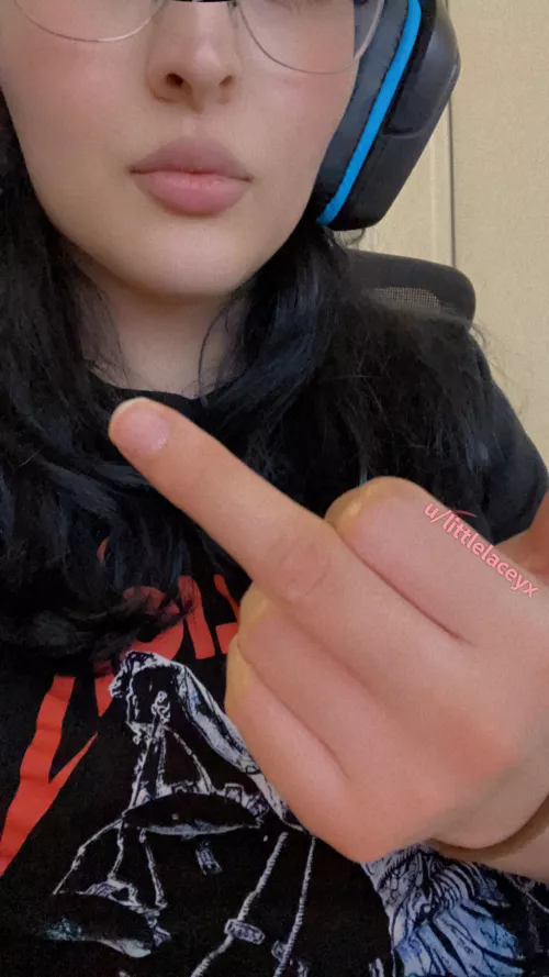 Kiss it and send 🖕 by littlelaceyx