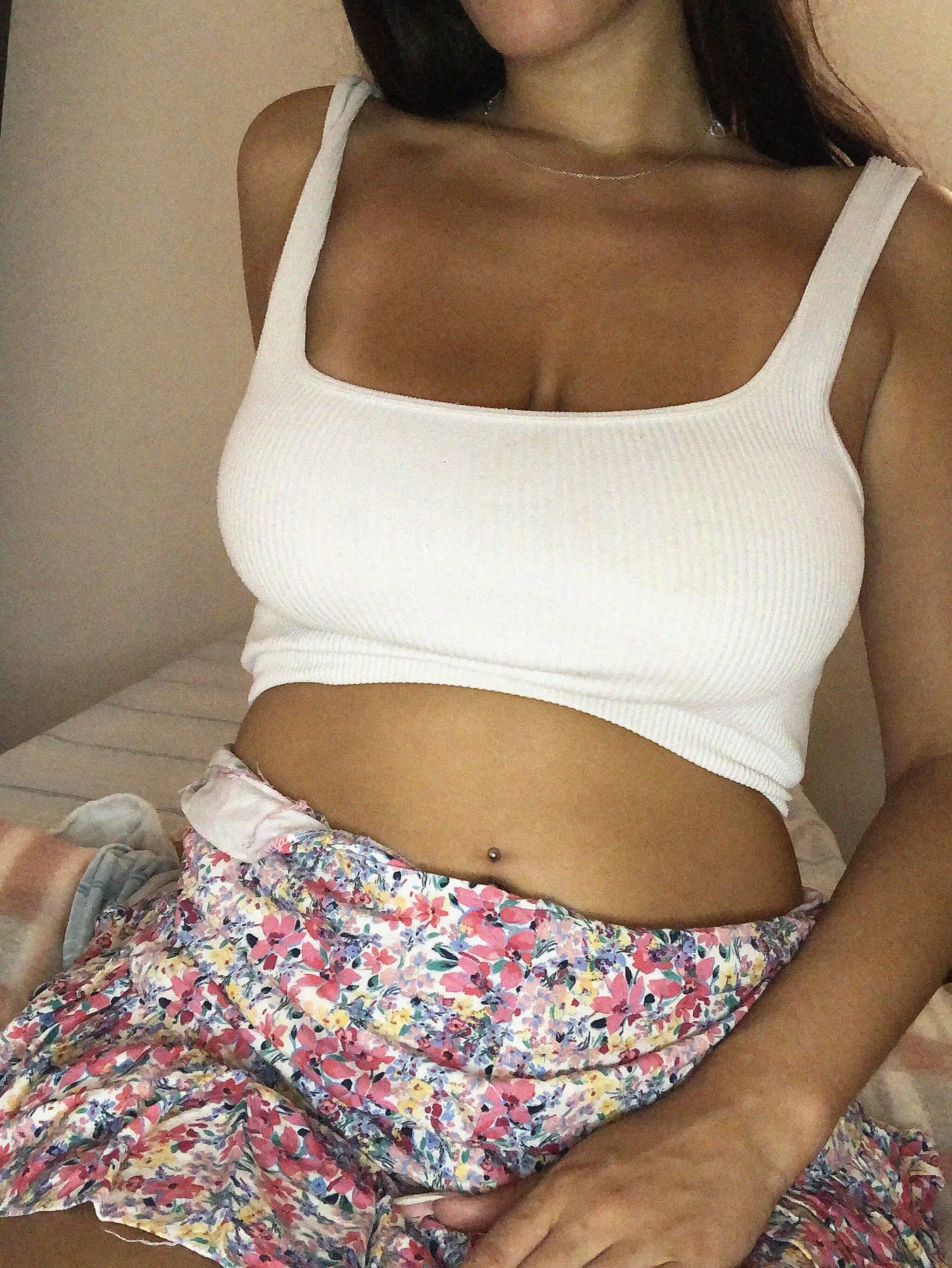 sometimes you just need to talk to a Spanish cleaner to make your day better posted by YogaGoddessBelle