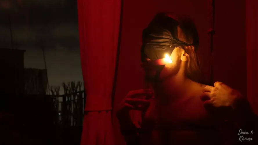 Today is St. Andrews Day and in Poland, we have a tradition of fortune-telling by pouring candle wax through the hole in the key 🕯️ We don't have a key with a big enough hole but we do have ropes 🪢 So I tied up Roman and made him pour it by hold by sineaandroman