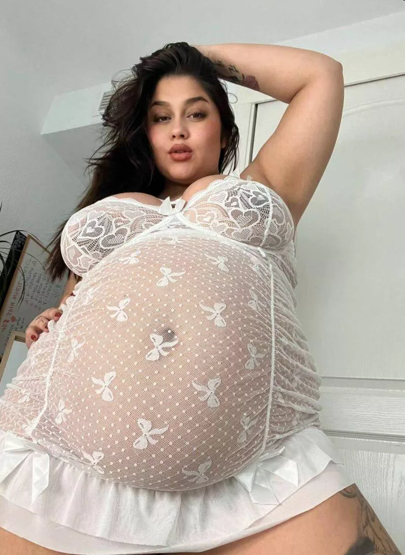 BBW, 28 and single, never married and no kids! Would you change that? posted by Nequla