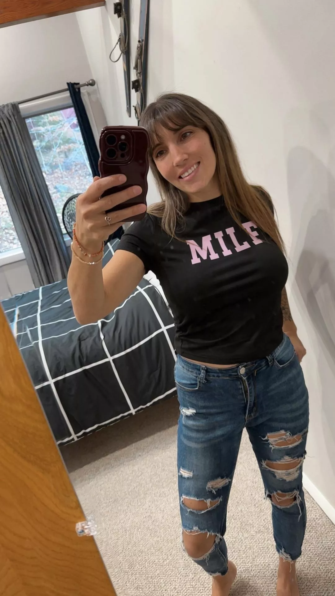 If a 5ft mommy your type? posted by greengirl42069