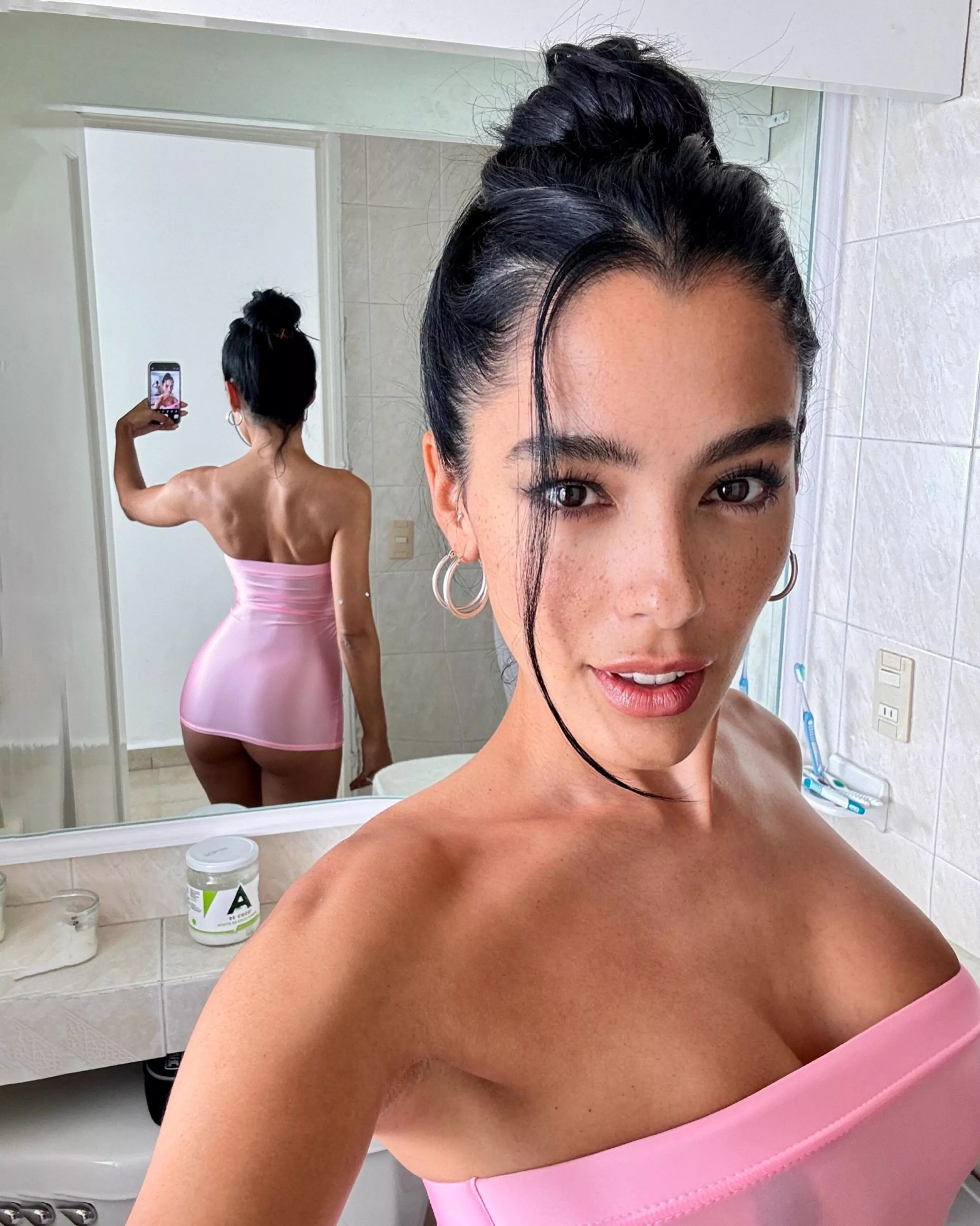 If you're my boyfriend, my holes are all yours to use whenever you want posted by BrownAshXO