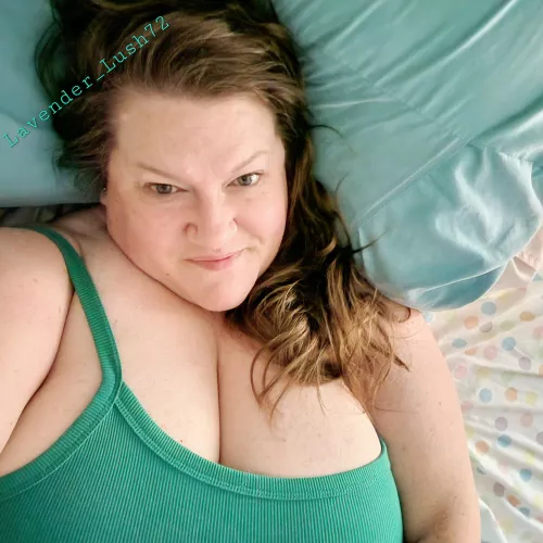 Stay in bed with me 😘 [F52] by Lavender_Lush72