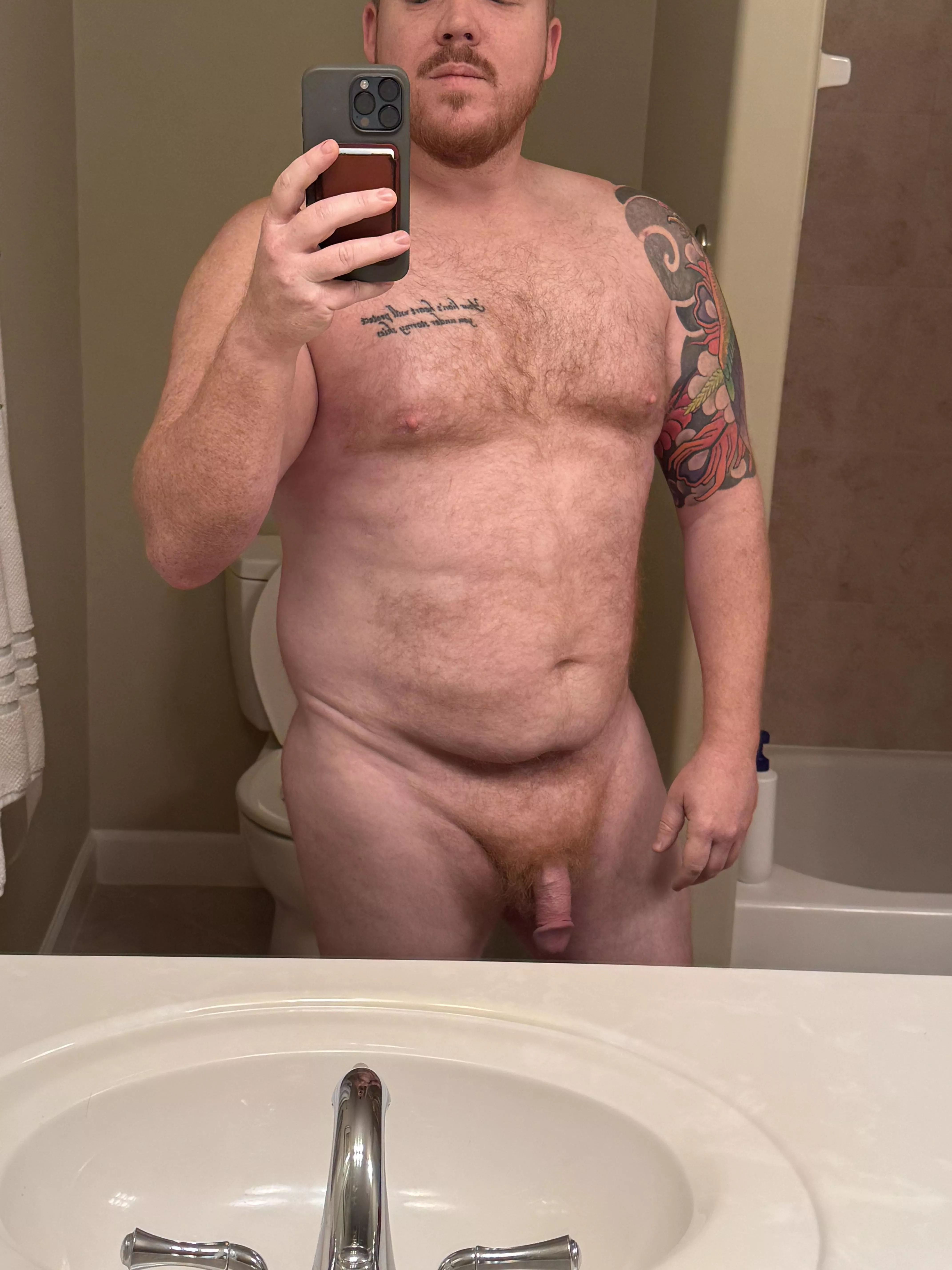 Who likes thick, strong, tattooed ginger men? posted by dlsouthernbro