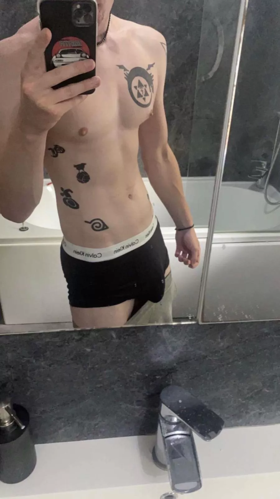 (21) 6’4 watch it get hard with me :) posted by jeffdope