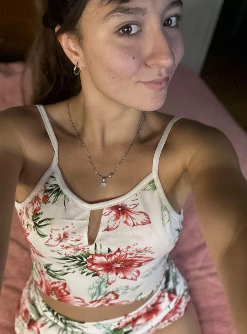 Am I just one night stand for you or I am a wifey material fo you? posted by Songy_queen