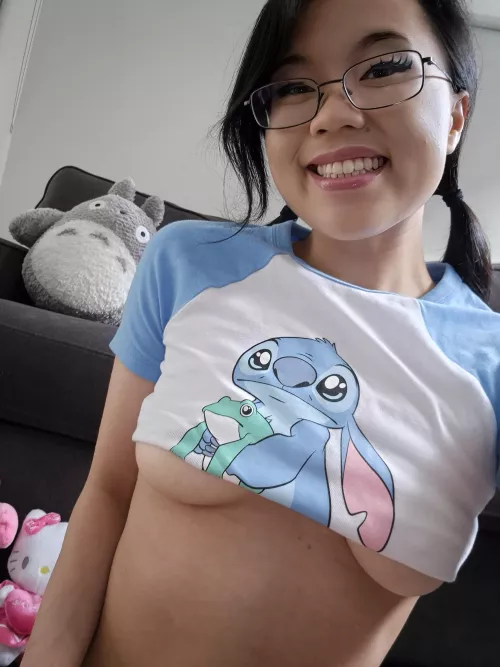 B cups for your scrolling  by meowling98