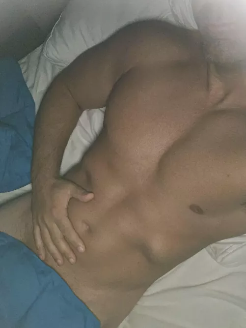 Come lay with me by Buffbagwell32