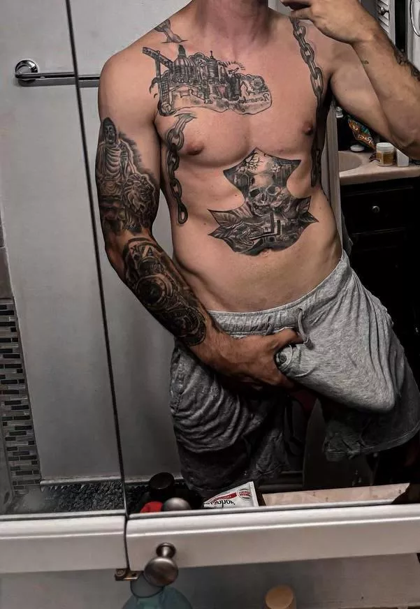 I like to tease until your in my DMs 😏 posted by Affectionate-Union81