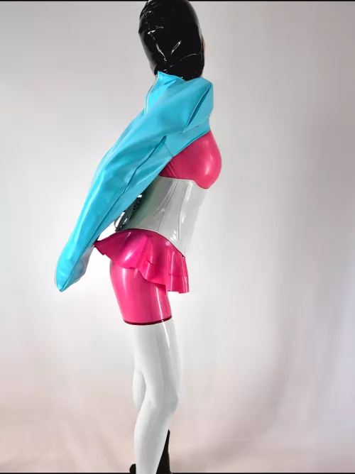 I'm a rubberdoll that finally tried an armbinder! And I'm hooked! by LatexLovingLady