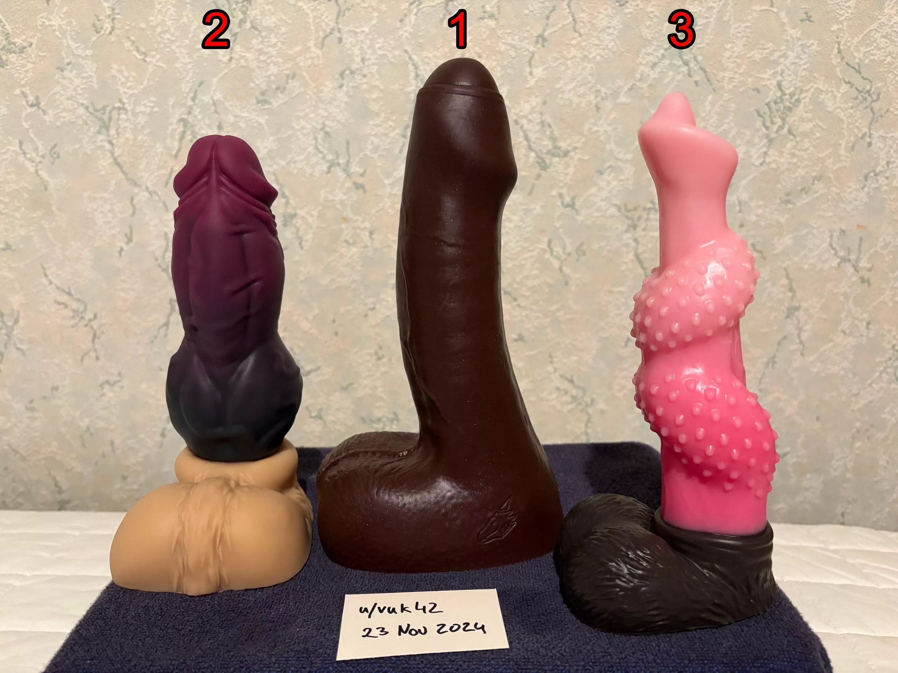 [WTS][UK][EU] £50 each: Medium Archer (Uncut), Medium WereRoscoe, Small Flamberge posted by vuk42