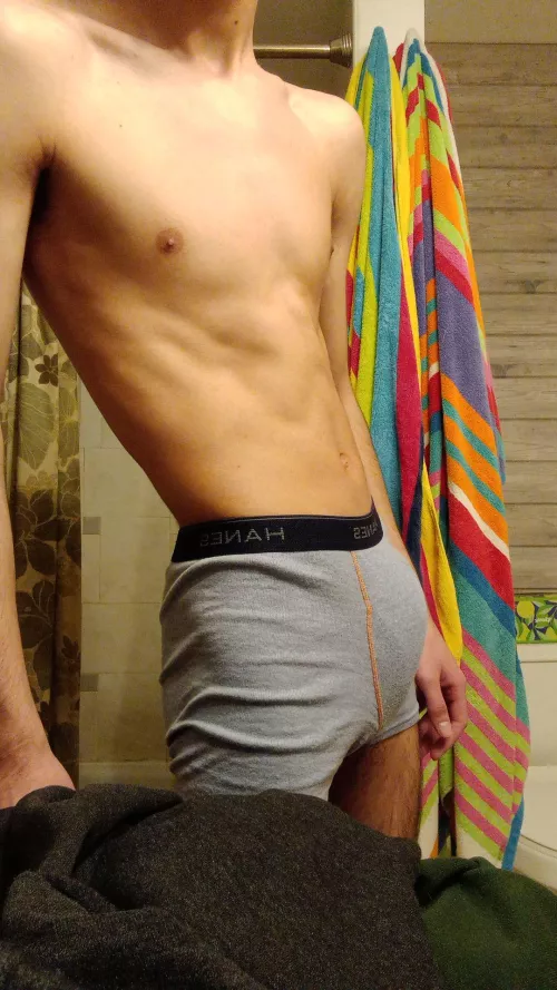 19 blue hanes by deanLan2005