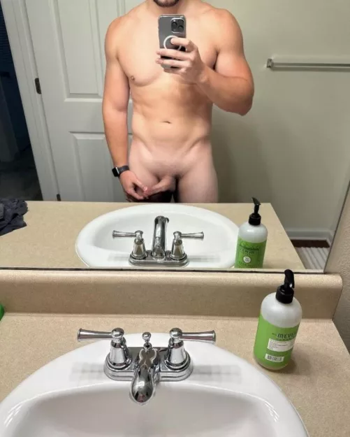 [28] Bi Bro by Massive_Log_4869