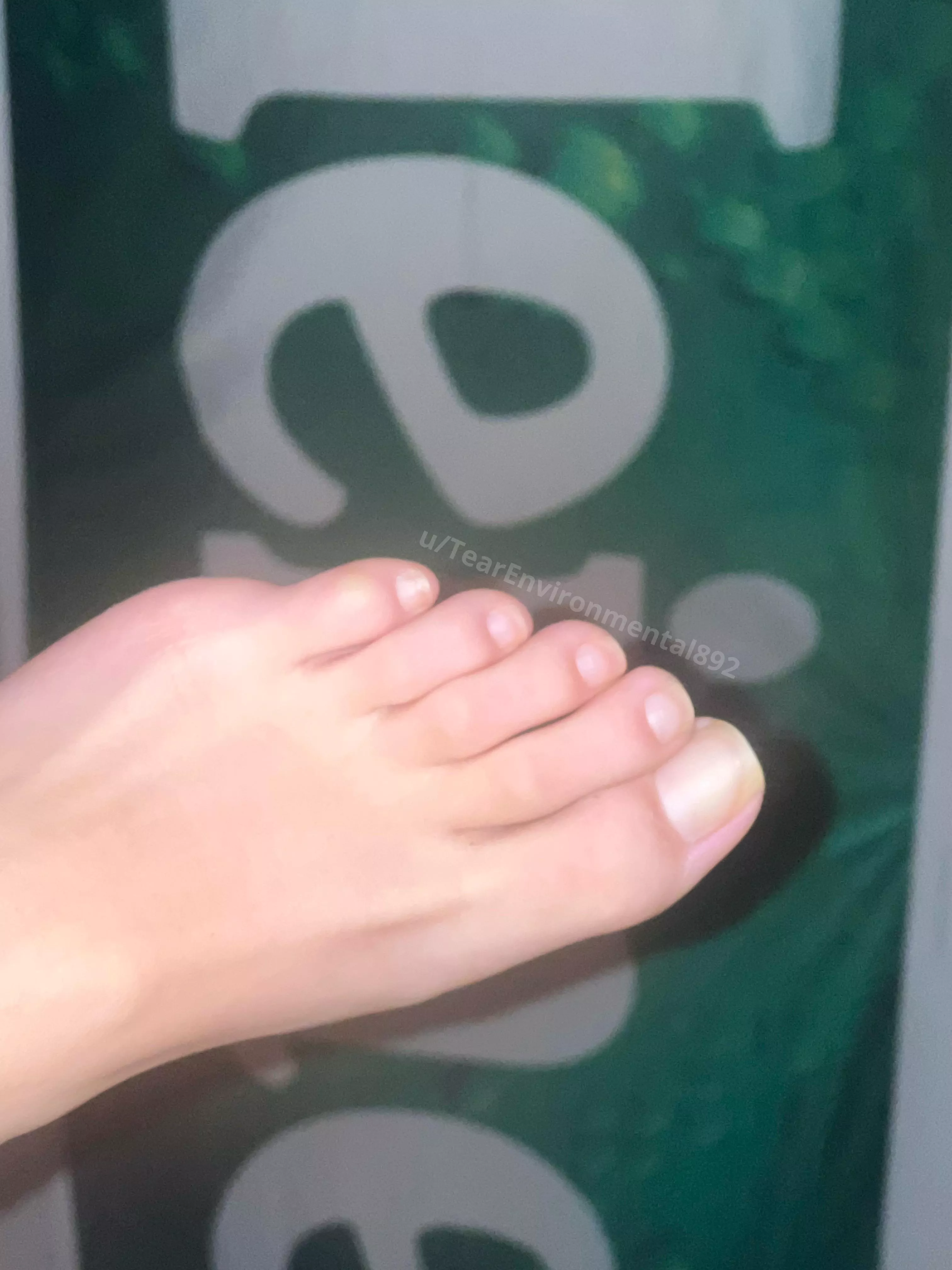 Angelic bare toes? 🤤🤤 posted by TearEnvironmental892