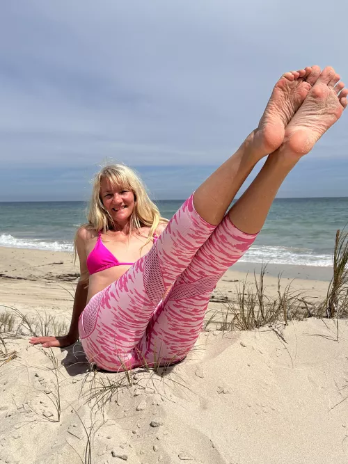 Beach gym  by S3xySarah