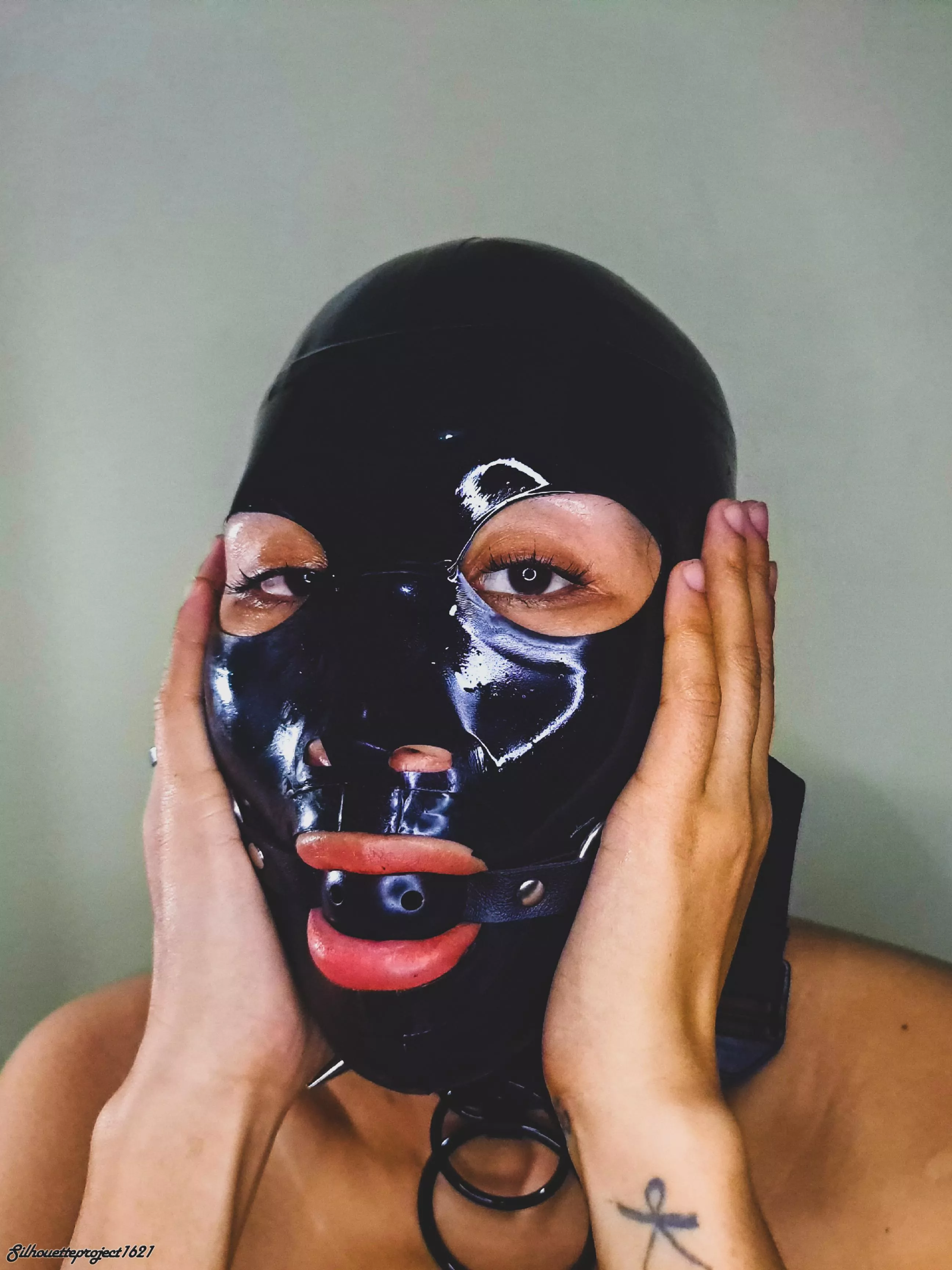 Black gags 🖤 posted by Silhouette_Project