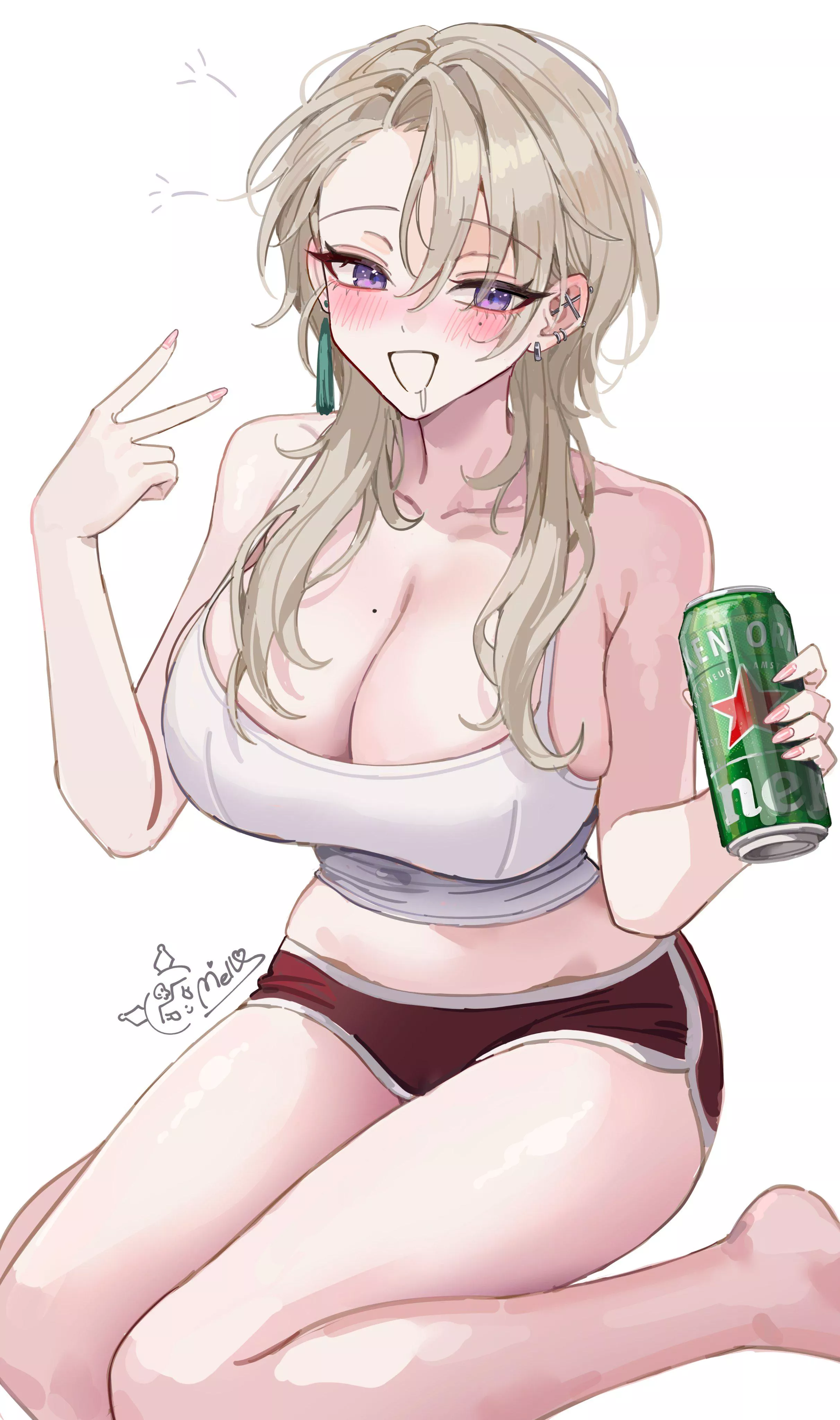Cracking Open a Heineken  posted by CheetahSperm18