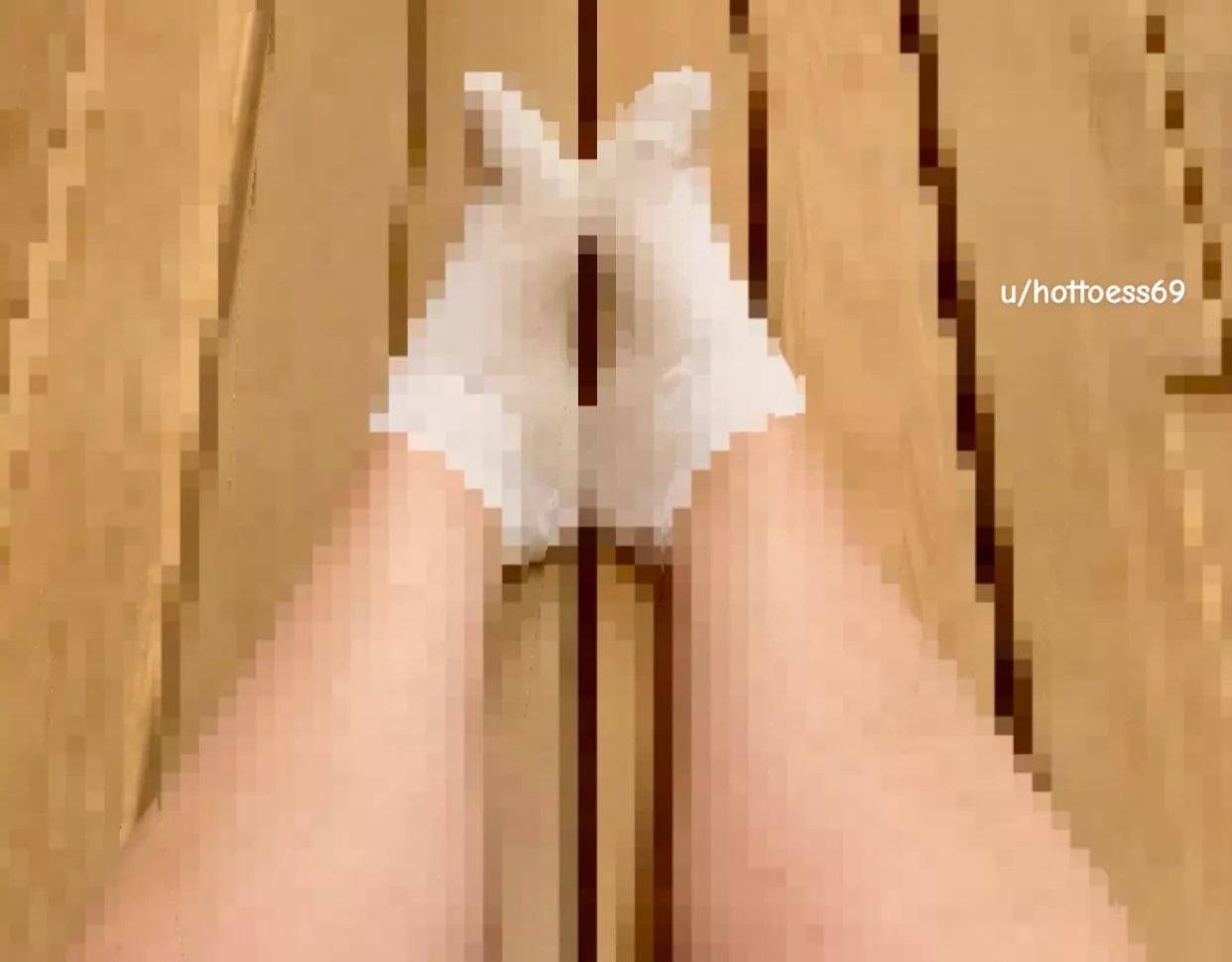 Cyber Monday calls for Throne or YouPay gifts! Chop chop puppets 👑 posted by hottoess69