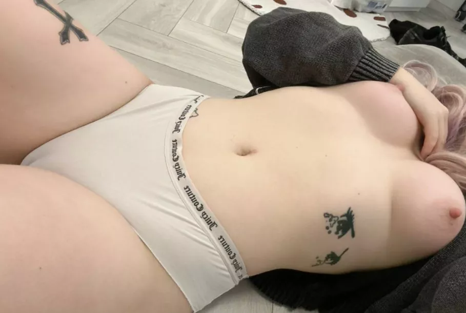 [F] can nerd be happy too?
 posted by NatsukiNights