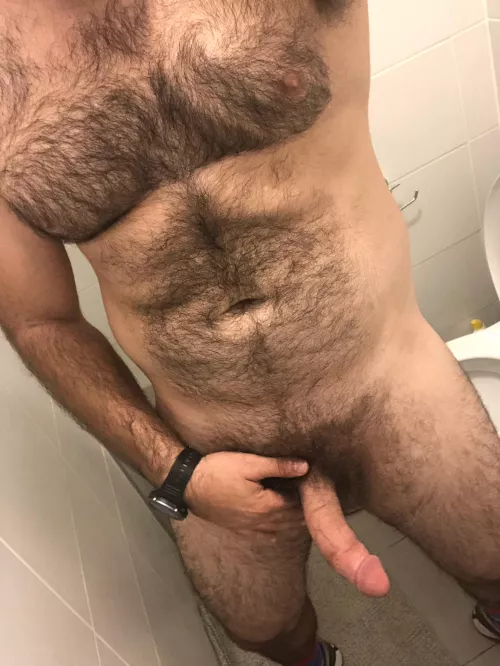 First time here 😅 would love to get your feedback (oc) by spartacus_barberian