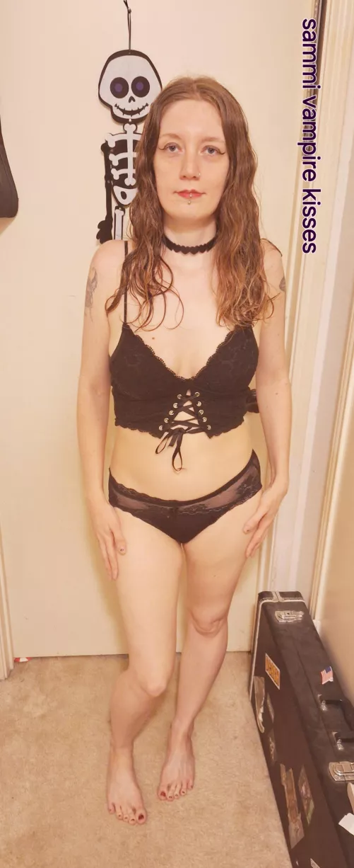 Goth mommy wants to roleplay with hunks by Ornery-North