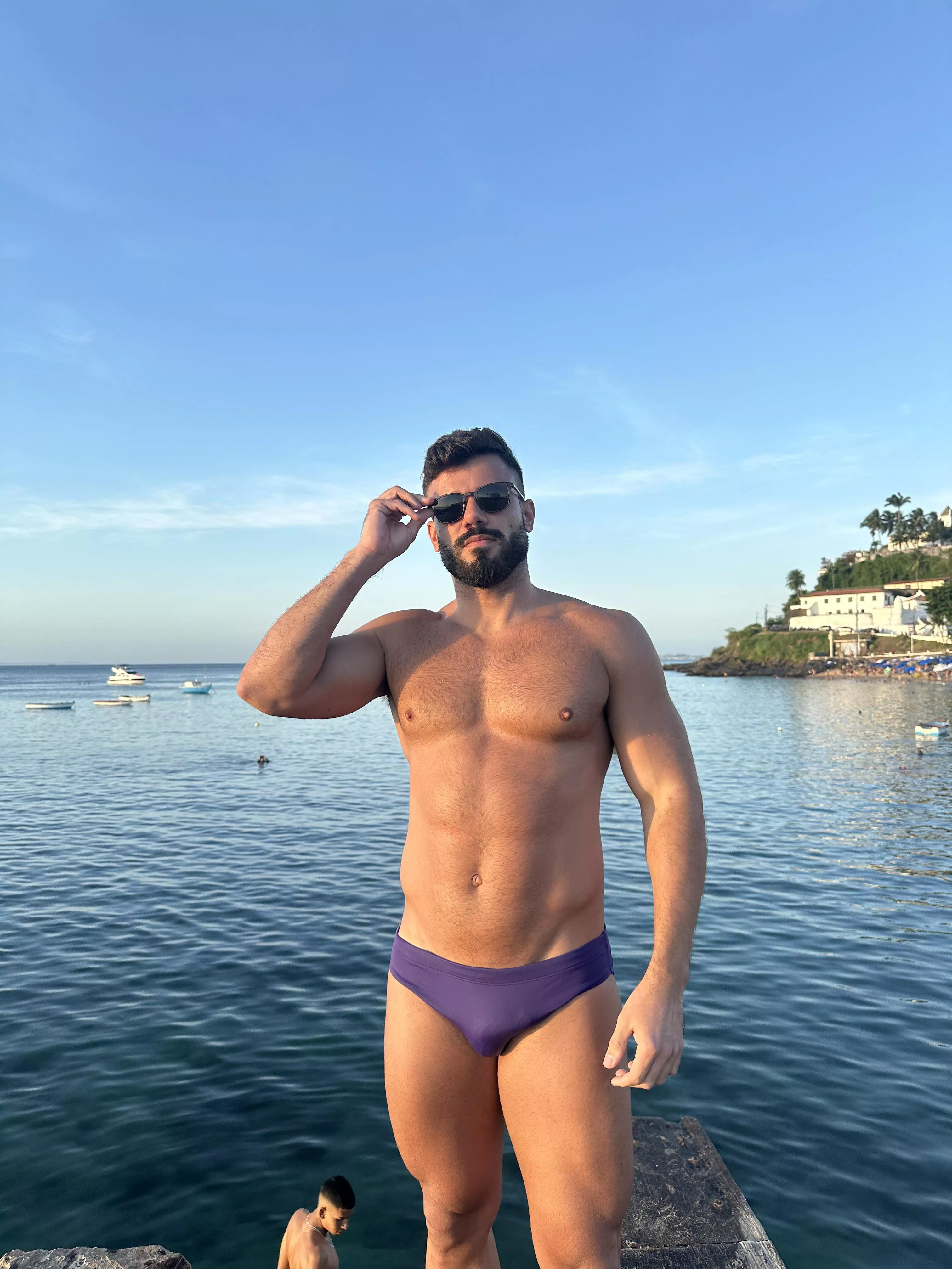 Hello babies posted by italofassin