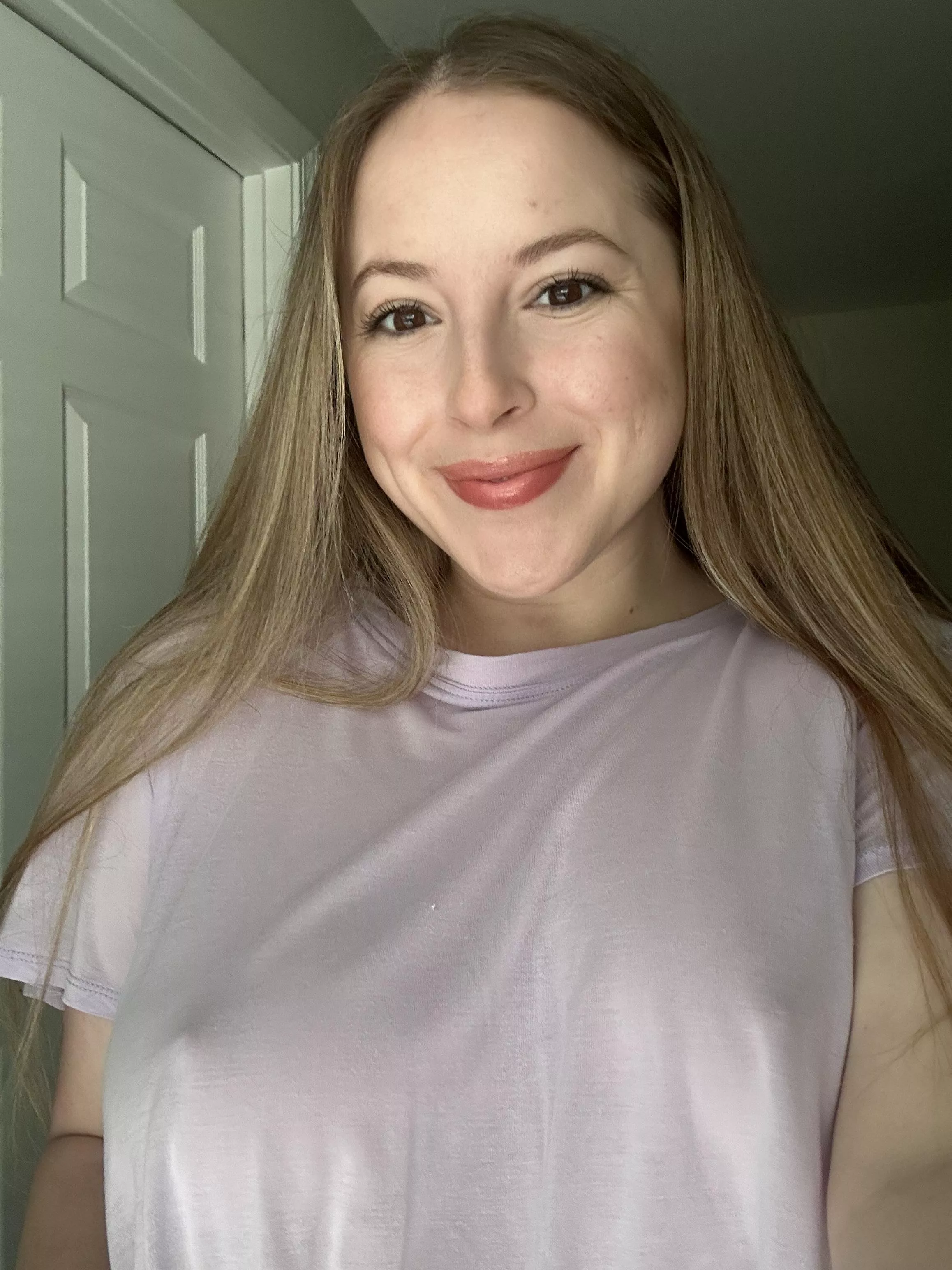 hometownhottie posted by CalmySalmy