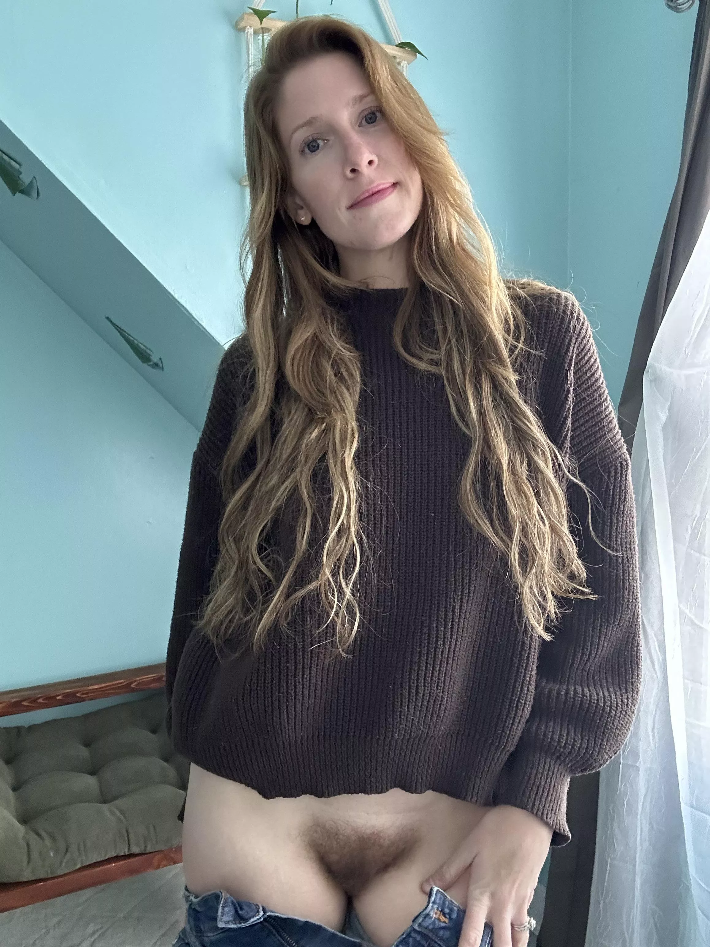 How about a quick lunch date  posted by emersonbloom22