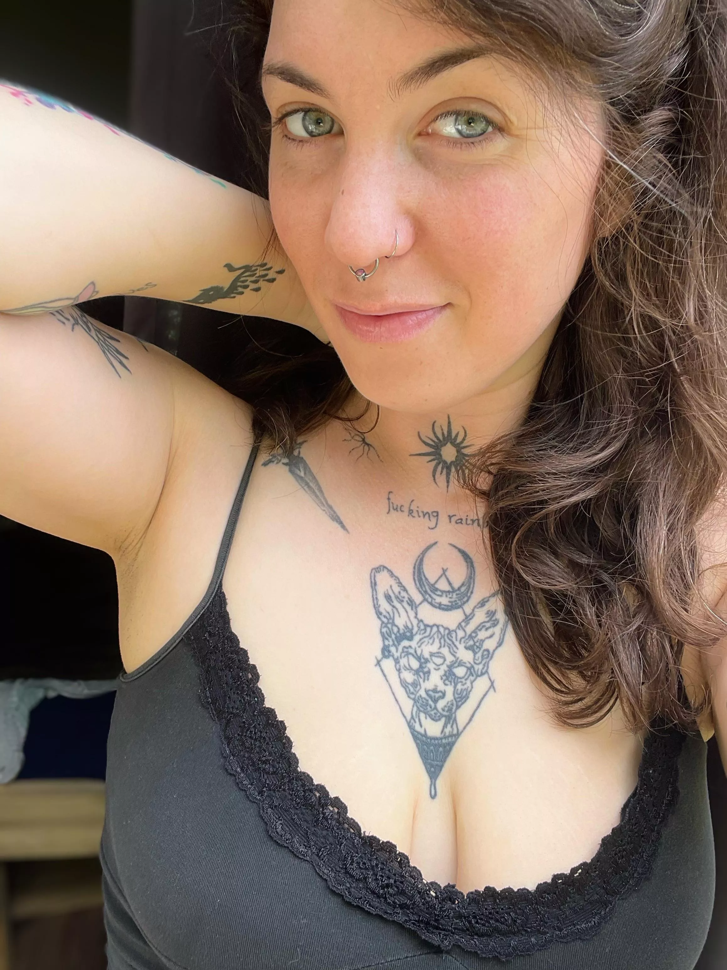 I hope you can feel the sweet scent  posted by mandarinawine2